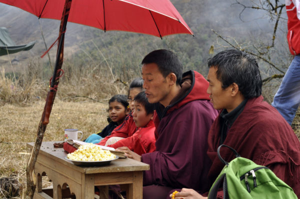 Pukance prišli už aj k budhistickým mníchom v odľahlom Arunachale Pradesh v Indii_resize